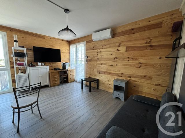 Appartement F1 à louer - 1 pièce - 27.39 m2 - CHARTRES - 28 - CENTRE - Century 21 Maitrejean Immobilier