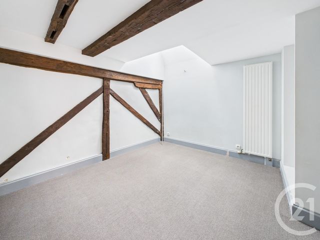 Appartement F3 à vendre - 3 pièces - 75.58 m2 - CHARTRES - 28 - CENTRE - Century 21 Maitrejean Immobilier