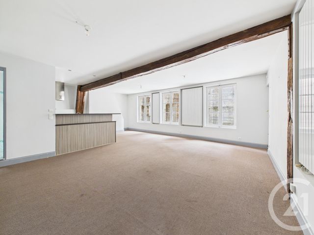 Appartement F3 à vendre - 3 pièces - 75.58 m2 - CHARTRES - 28 - CENTRE - Century 21 Maitrejean Immobilier