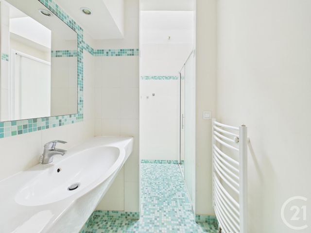 Appartement F3 à vendre - 3 pièces - 75.58 m2 - CHARTRES - 28 - CENTRE - Century 21 Maitrejean Immobilier