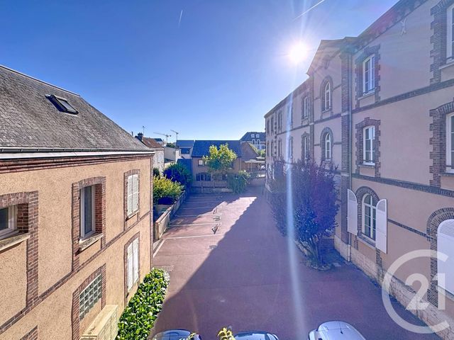Appartement F3 à vendre - 3 pièces - 65.0 m2 - CHARTRES - 28 - CENTRE - Century 21 Maitrejean Immobilier