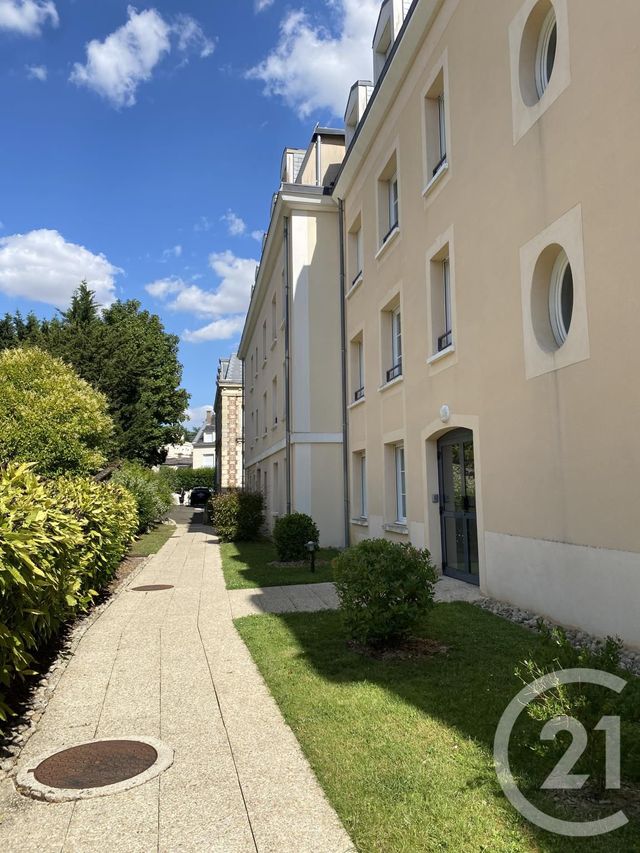 Appartement F3 à vendre - 3 pièces - 80.36 m2 - CHARTRES - 28 - CENTRE - Century 21 Maitrejean Immobilier