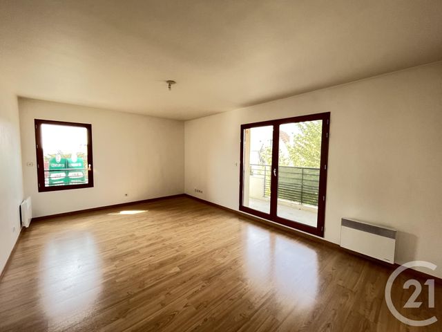 Appartement F4 à louer - 4 pièces - 83.2 m2 - CHARTRES - 28 - CENTRE - Century 21 Maitrejean Immobilier