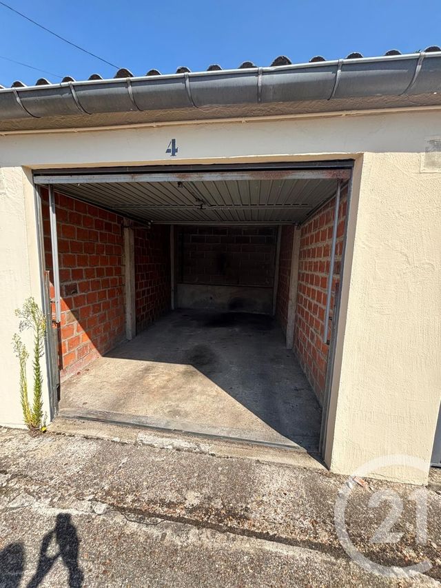 parking à louer - 12.0 m2 - CHARTRES - 28 - CENTRE - Century 21 Maitrejean Immobilier