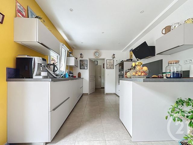 Afficher la photo en grand maison à vendre - 5 pièces - 154.93 m2 - BEVILLE LE COMTE - 28 - CENTRE - Century 21 Maitrejean Immobilier