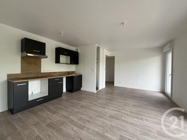 Appartement F3 à louer - 3 pièces - 63.94 m2 - LUISANT - 28 - CENTRE - Century 21 Maitrejean Immobilier