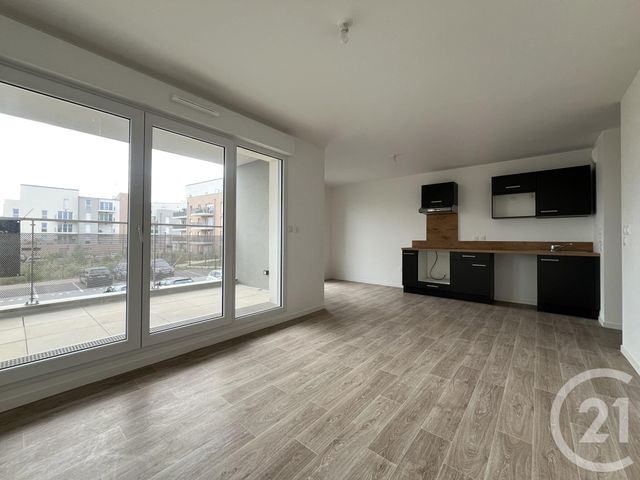 Appartement F3 à louer - 3 pièces - 66.48 m2 - LUISANT - 28 - CENTRE - Century 21 Maitrejean Immobilier