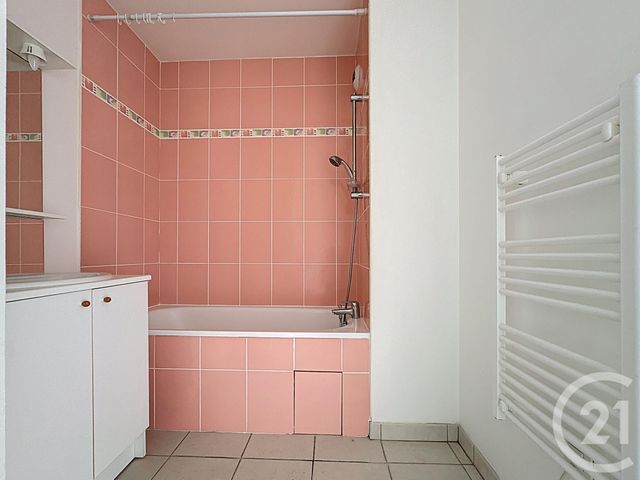 Afficher la photo en grand Appartement F1 à vendre - 1 pièce - 31.39 m2 - CHARTRES - 28 - CENTRE - Century 21 Maitrejean Immobilier