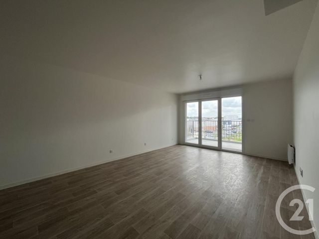 Appartement F3 à louer - 3 pièces - 65.77 m2 - LUISANT - 28 - CENTRE - Century 21 Maitrejean Immobilier
