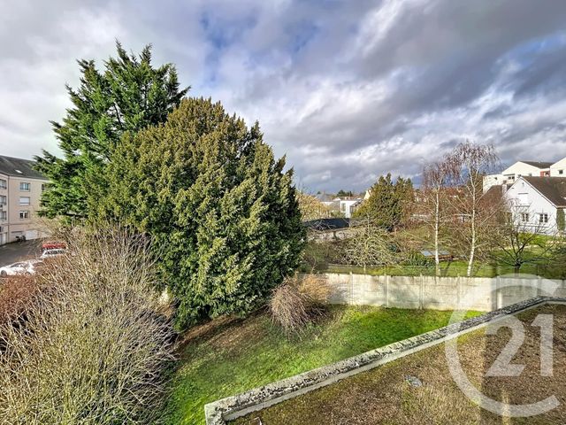 Appartement F2 à vendre - 2 pièces - 39.52 m2 - CHARTRES - 28 - CENTRE - Century 21 Maitrejean Immobilier