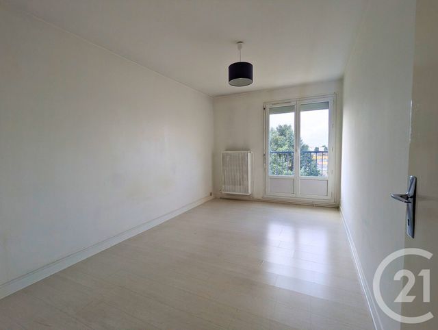 Appartement F3 à vendre - 3 pièces - 67.06 m2 - CHARTRES - 28 - CENTRE - Century 21 Maitrejean Immobilier