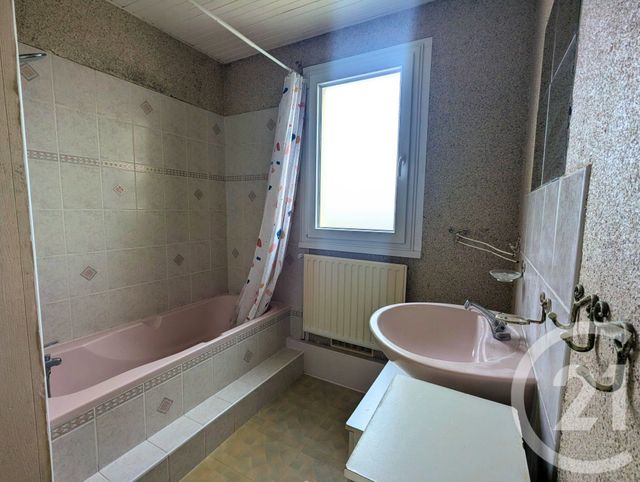 Appartement F3 à vendre - 3 pièces - 67.06 m2 - CHARTRES - 28 - CENTRE - Century 21 Maitrejean Immobilier