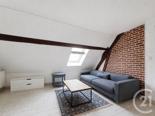 Appartement Studio à vendre - 1 pièce - 24.11 m2 - CHARTRES - 28 - CENTRE - Century 21 Maitrejean Immobilier