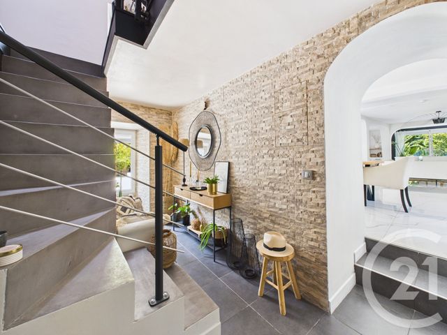 maison à vendre - 8 pièces - 286.0 m2 - CHARTRES - 28 - CENTRE - Century 21 Maitrejean Immobilier