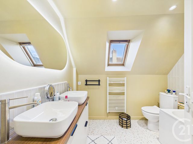 Appartement F7 à vendre - 7 pièces - 168.0 m2 - CHARTRES - 28 - CENTRE - Century 21 Maitrejean Immobilier