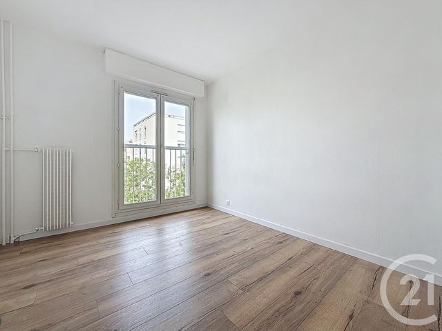 Appartement T5 à vendre - 5 pièces - 93.73 m2 - CHARTRES - 28 - CENTRE - Century 21 Maitrejean Immobilier