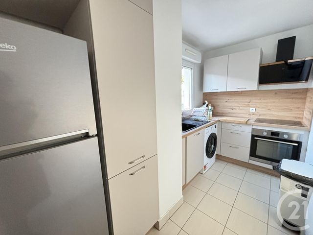 Appartement F3 à louer - 3 pièces - 64.7 m2 - CHARTRES - 28 - CENTRE - Century 21 Maitrejean Immobilier