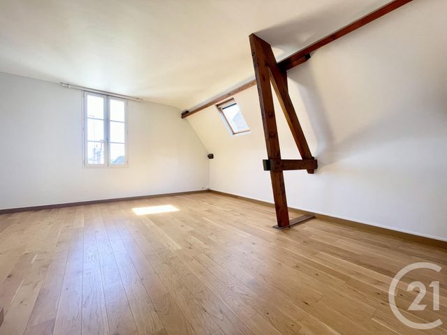 Appartement F3 à louer - 3 pièces - 83.7 m2 - CHARTRES - 28 - CENTRE - Century 21 Maitrejean Immobilier