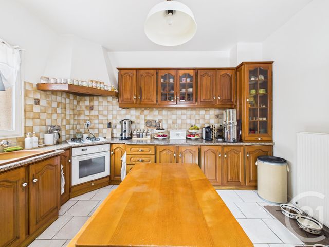 maison à vendre - 7 pièces - 166.51 m2 - CHARTRES - 28 - CENTRE - Century 21 Maitrejean Immobilier