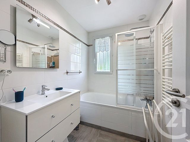 maison à vendre - 5 pièces - 130.0 m2 - LUISANT - 28 - CENTRE - Century 21 Maitrejean Immobilier