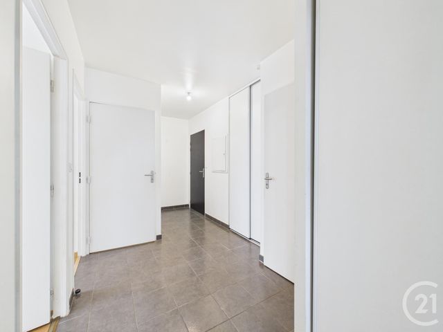 Appartement F3 à vendre - 3 pièces - 66.53 m2 - CHARTRES - 28 - CENTRE - Century 21 Maitrejean Immobilier