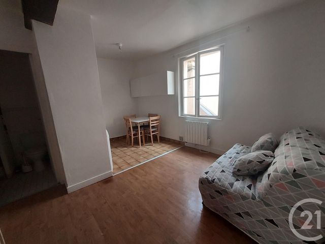 Appartement F1 à louer - 1 pièce - 17.08 m2 - CHARTRES - 28 - CENTRE - Century 21 Maitrejean Immobilier