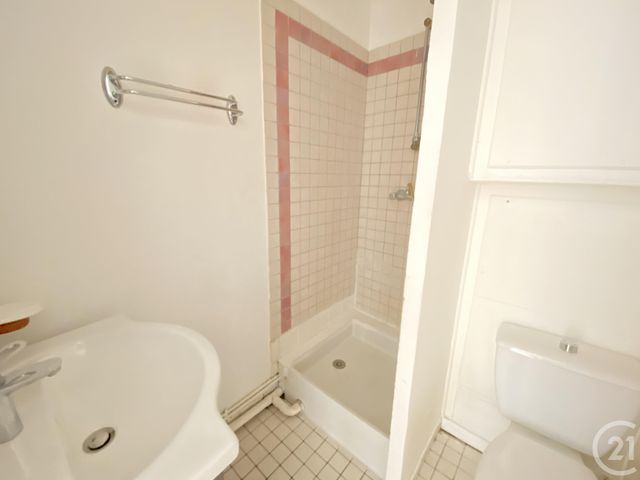 Appartement F1 à louer - 1 pièce - 17.08 m2 - CHARTRES - 28 - CENTRE - Century 21 Maitrejean Immobilier