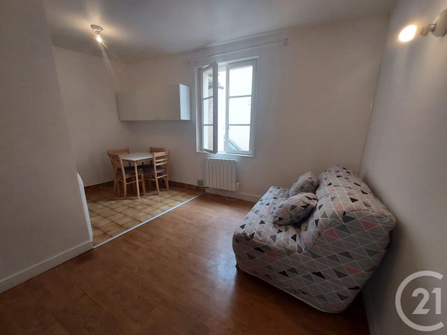 Appartement F1 à louer - 1 pièce - 17.08 m2 - CHARTRES - 28 - CENTRE - Century 21 Maitrejean Immobilier