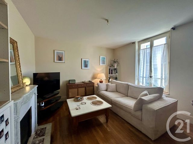 Appartement F3 à louer - 3 pièces - 48.81 m2 - CHARTRES - 28 - CENTRE - Century 21 Maitrejean Immobilier