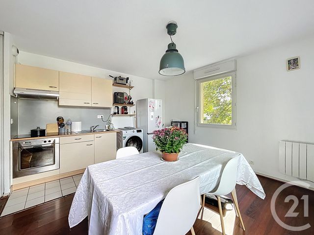 Appartement F3 à vendre - 3 pièces - 56.34 m2 - CHARTRES - 28 - CENTRE - Century 21 Maitrejean Immobilier