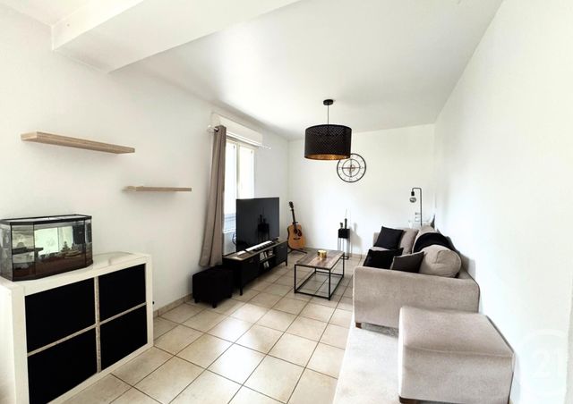 Appartement T2 à louer - 2 pièces - 51.02 m2 - CHARTRES - 28 - CENTRE - Century 21 Maitrejean Immobilier