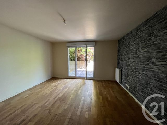 Appartement F2 à vendre - 2 pièces - 51.7 m2 - CHARTRES - 28 - CENTRE - Century 21 Maitrejean Immobilier