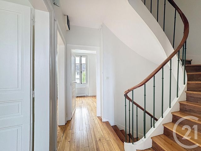 maison à vendre - 7 pièces - 130.2 m2 - CHARTRES - 28 - CENTRE - Century 21 Maitrejean Immobilier