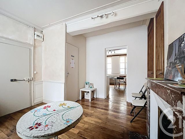 Appartement F2 à vendre - 2 pièces - 28.38 m2 - CHARTRES - 28 - CENTRE - Century 21 Maitrejean Immobilier