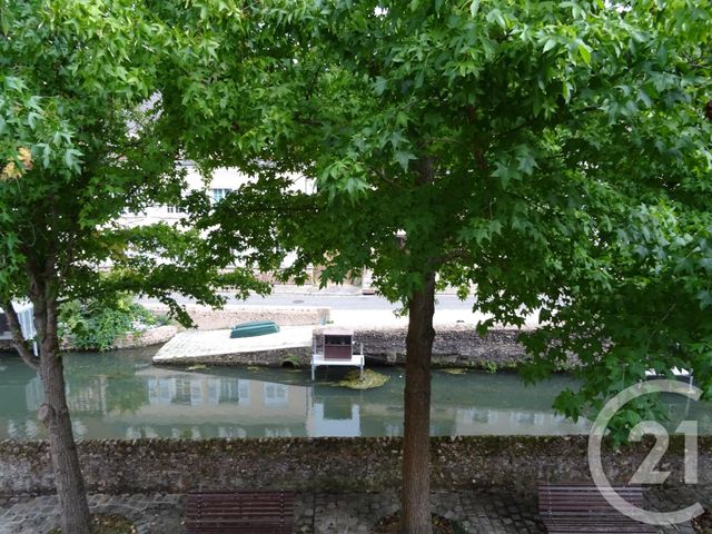 maison à louer - 4 pièces - 90.95 m2 - CHARTRES - 28 - CENTRE - Century 21 Maitrejean Immobilier