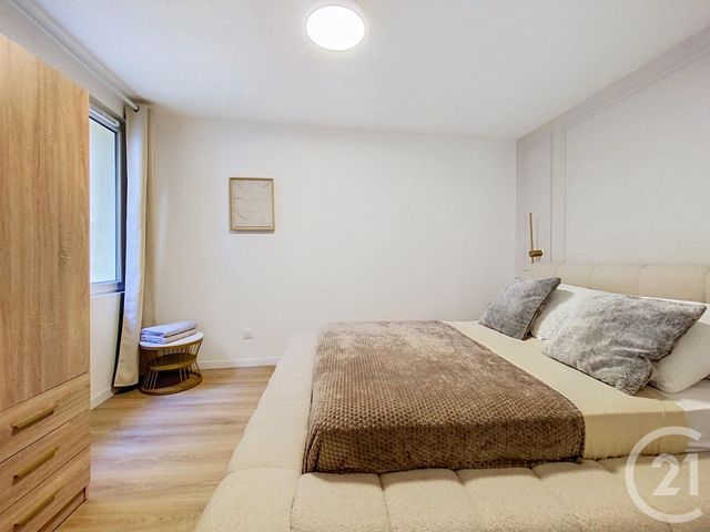 Appartement T2 à vendre - 2 pièces - 33.0 m2 - CHARTRES - 28 - CENTRE - Century 21 Maitrejean Immobilier