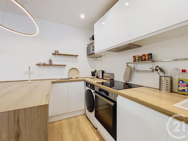 Appartement T2 à vendre - 2 pièces - 33.0 m2 - CHARTRES - 28 - CENTRE - Century 21 Maitrejean Immobilier