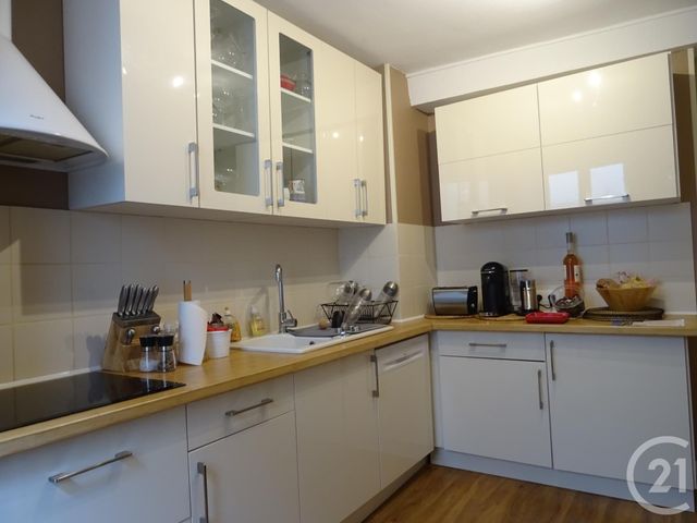 Appartement F4 à louer - 4 pièces - 112.16 m2 - CHARTRES - 28 - CENTRE - Century 21 Maitrejean Immobilier