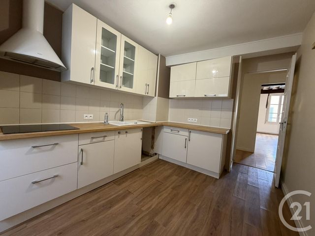 Appartement F4 à louer - 4 pièces - 112.16 m2 - CHARTRES - 28 - CENTRE - Century 21 Maitrejean Immobilier