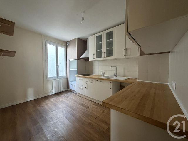 Appartement F4 à louer - 4 pièces - 112.16 m2 - CHARTRES - 28 - CENTRE - Century 21 Maitrejean Immobilier