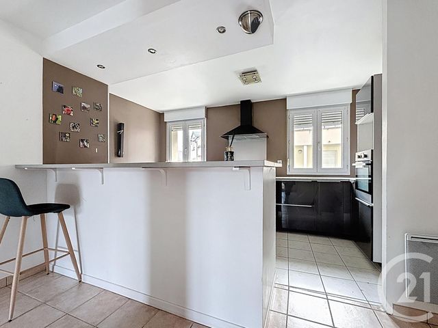 Appartement F5 à vendre - 5 pièces - 97.0 m2 - CHARTRES - 28 - CENTRE - Century 21 Maitrejean Immobilier