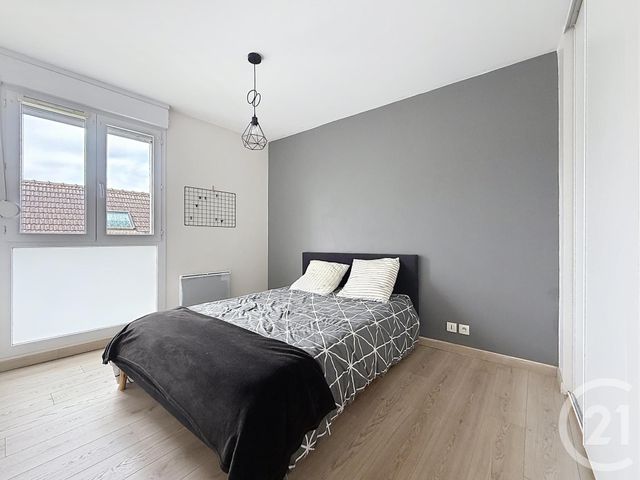 Appartement F5 à vendre - 5 pièces - 97.0 m2 - CHARTRES - 28 - CENTRE - Century 21 Maitrejean Immobilier