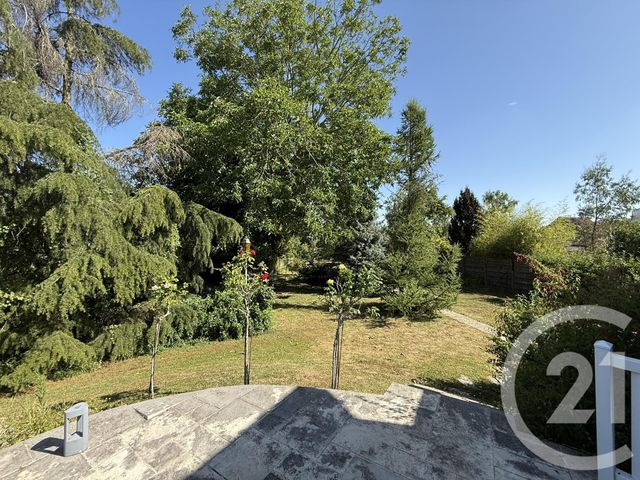 maison à louer - 6 pièces - 190.01 m2 - CHARTRES - 28 - CENTRE - Century 21 Maitrejean Immobilier