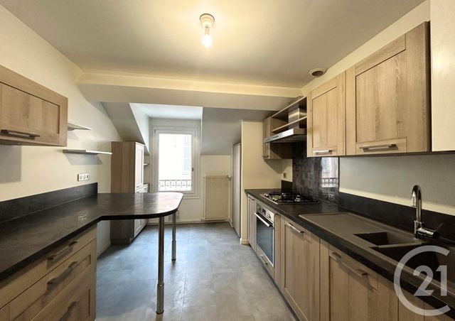 Appartement F5 à louer - 5 pièces - 94.24 m2 - CHARTRES - 28 - CENTRE - Century 21 Maitrejean Immobilier