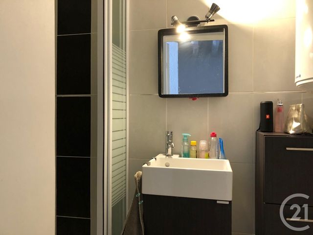 Appartement F1 à vendre - 1 pièce - 20.92 m2 - CHARTRES - 28 - CENTRE - Century 21 Maitrejean Immobilier