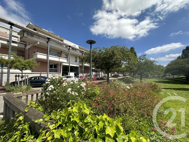 Appartement F3 à louer - 3 pièces - 60.29 m2 - CHARTRES - 28 - CENTRE - Century 21 Maitrejean Immobilier