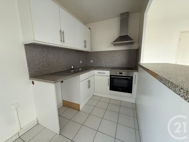 Appartement F3 à louer - 3 pièces - 60.29 m2 - CHARTRES - 28 - CENTRE - Century 21 Maitrejean Immobilier