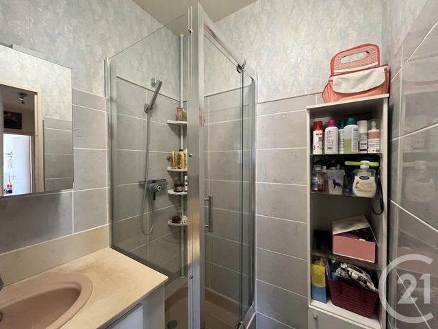 Appartement T4 à louer - 5 pièces - 87.52 m2 - CHARTRES - 28 - CENTRE - Century 21 Maitrejean Immobilier