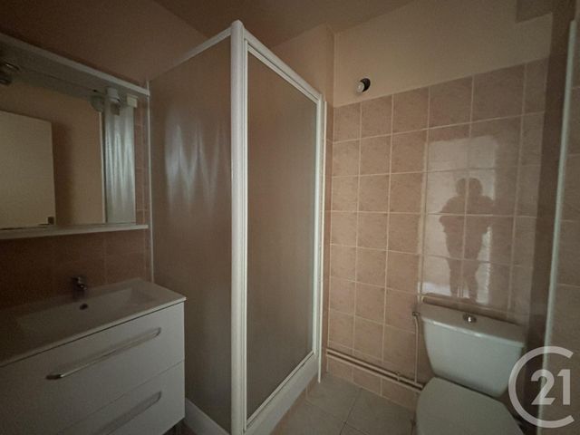 Appartement Studio à louer - 1 pièce - 25.22 m2 - CHARTRES - 28 - CENTRE - Century 21 Maitrejean Immobilier