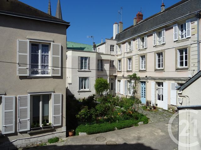 Appartement Studio à louer - 1 pièce - 25.22 m2 - CHARTRES - 28 - CENTRE - Century 21 Maitrejean Immobilier